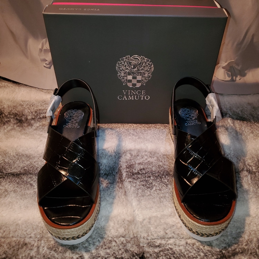 Vince Camuto Sandals